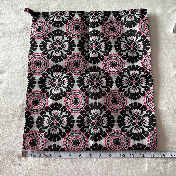 thirty-one Timeless Memory Pouches - Pink Pop Medallion - Picture 5 of 11